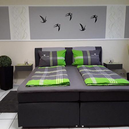 Ferienappartement Wagner Целль-ан-дер-Мозель Экстерьер фото